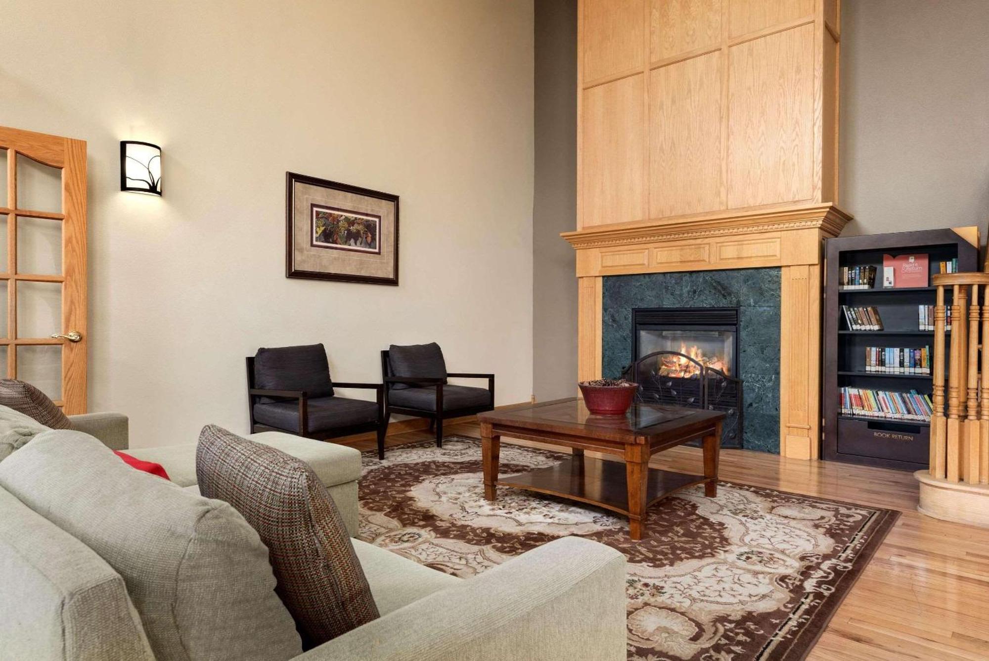 Country Inn & Suites By Radisson, Milwaukee Airport, Wi Dış mekan fotoğraf
