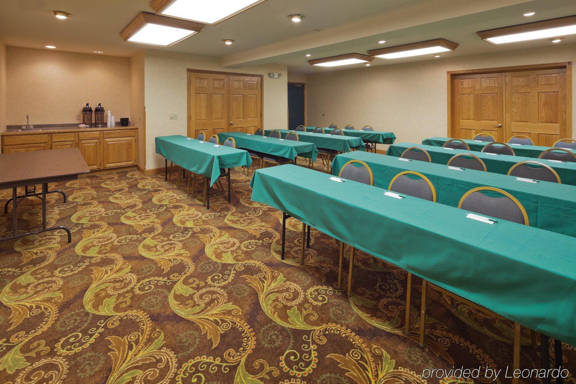 Country Inn & Suites By Radisson, Milwaukee Airport, Wi İş olanakları fotoğraf